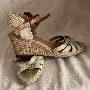 Lucky Brand wedges